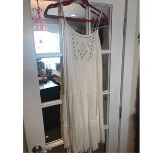 Cute white beach dress! Resort 2018! Size L